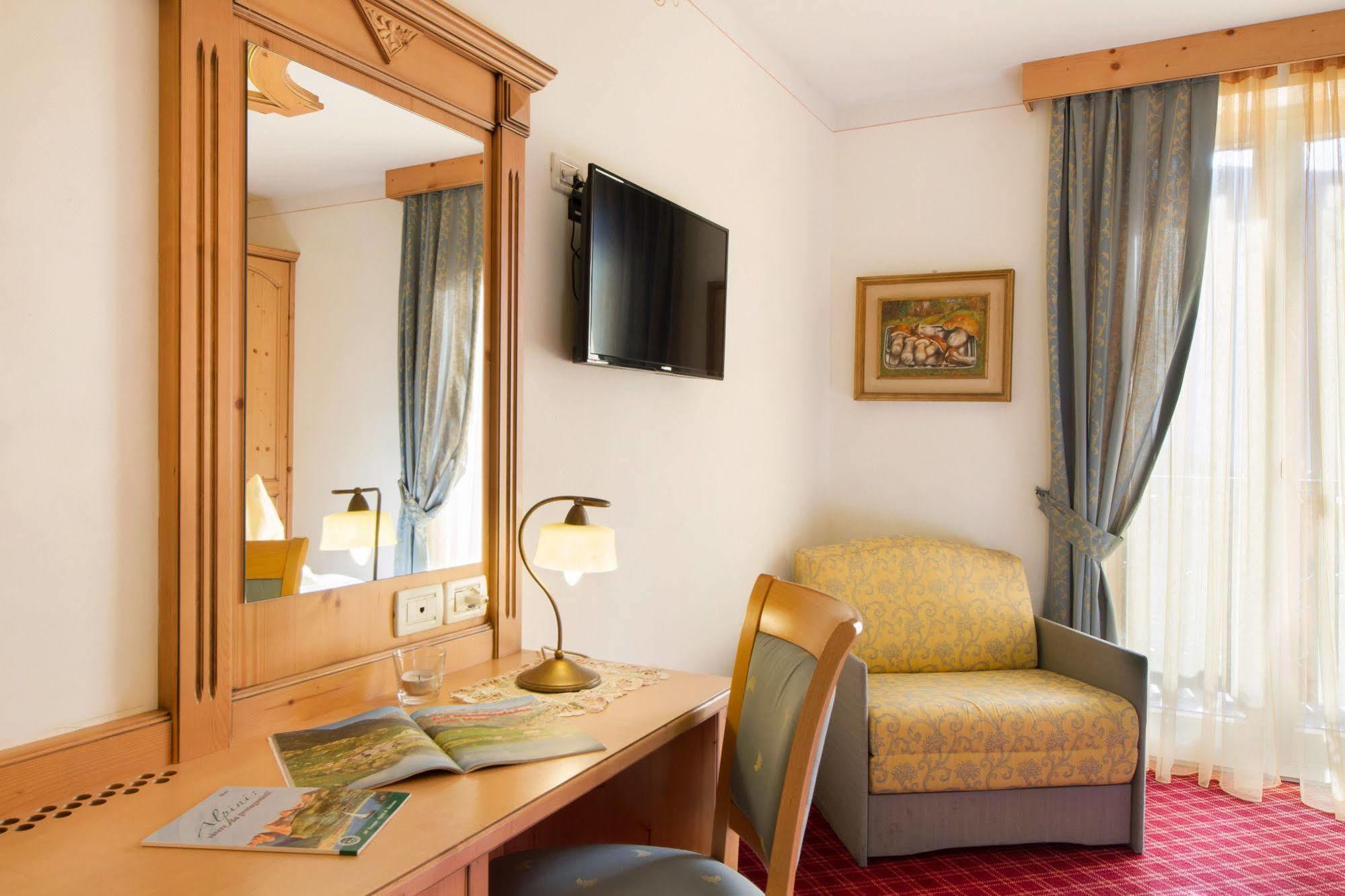 Alpotel Dolomiten 3*